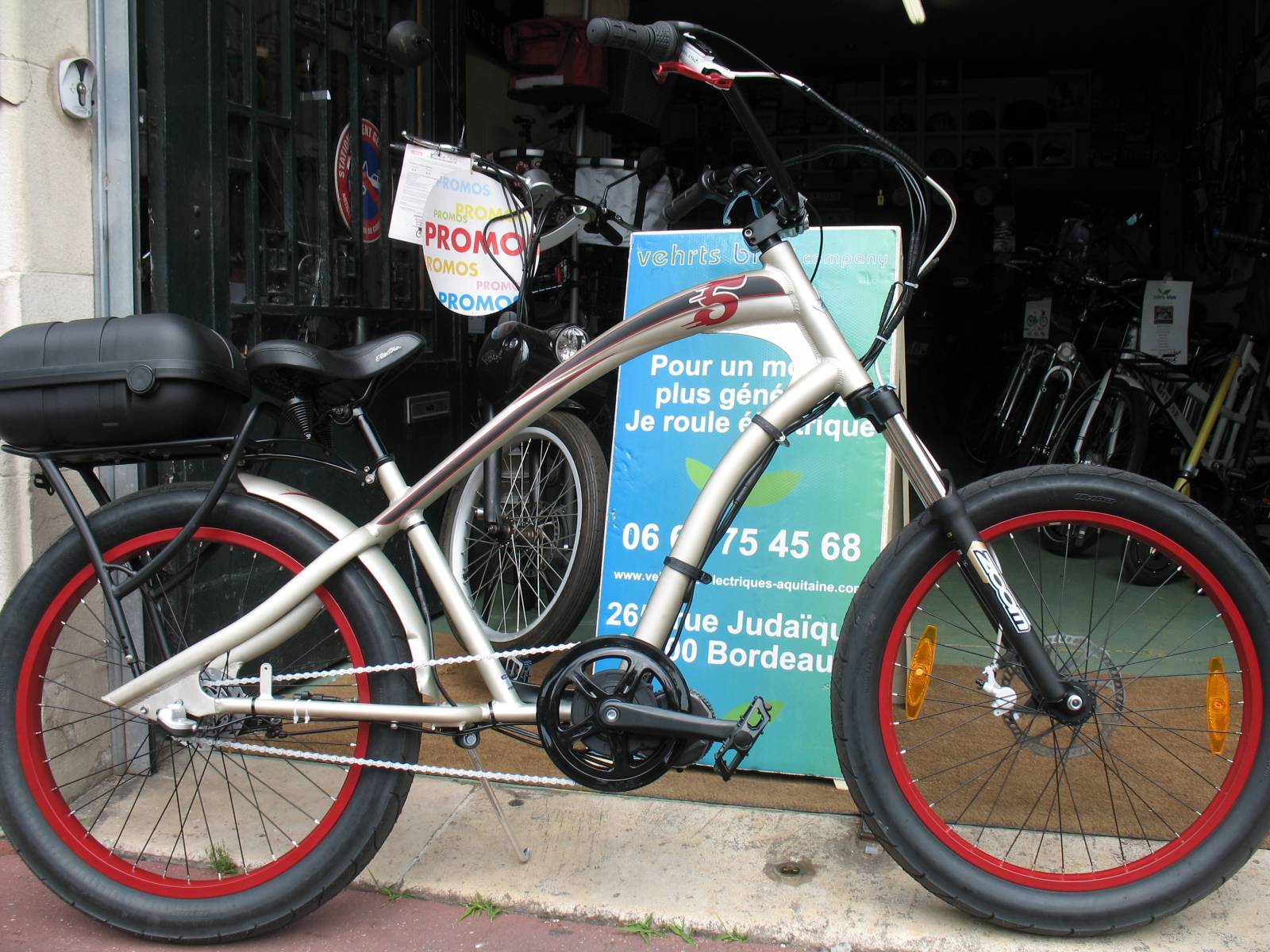 Un kit vélo électrique en vente chez Carrefour - Cleanrider