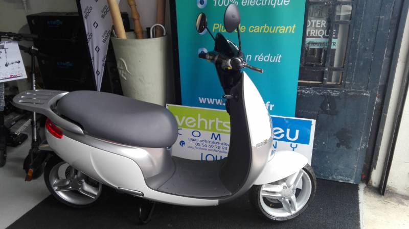 SCOOTER  ELECTRIQUE ORCAL  ECOOTER 50cc