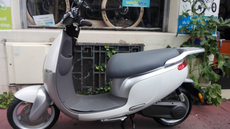 SCOOTER  ELECTRIQUE ORCAL  ECOOTER 50cc