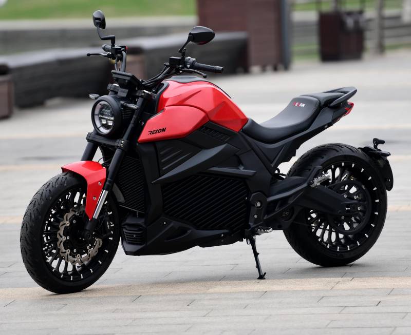 REZON BOHEMIA  ROUGE  125cc