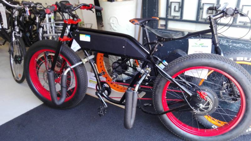 VELO RAPIDE ELECTRIQUE ,VELO ELECTRIQUE CUSTOM  BIKE